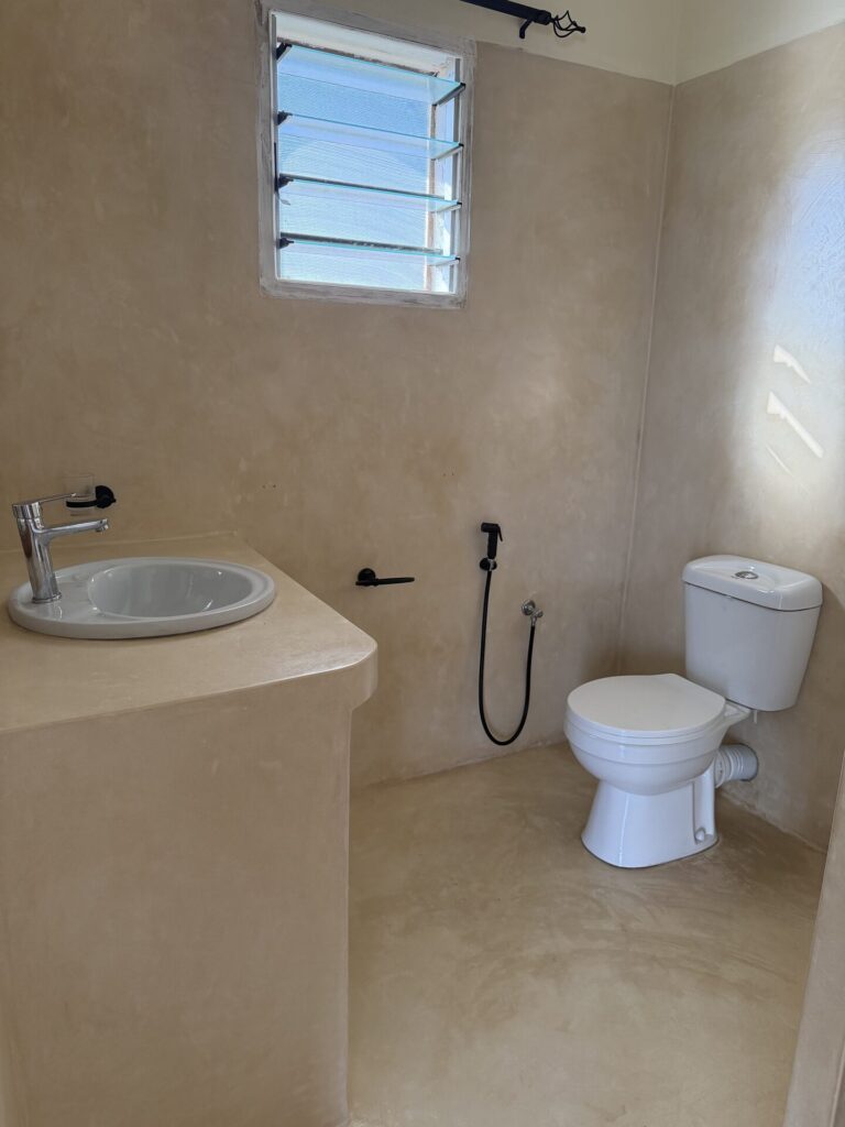 verona gardens watamu bathroom