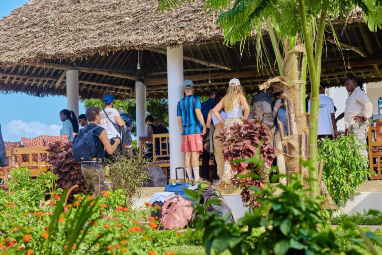villa verona gardens watamu swimming pool sunbathing clients arriving restaurant